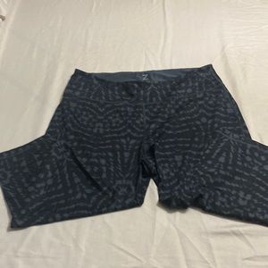 Zella black and grey leggings